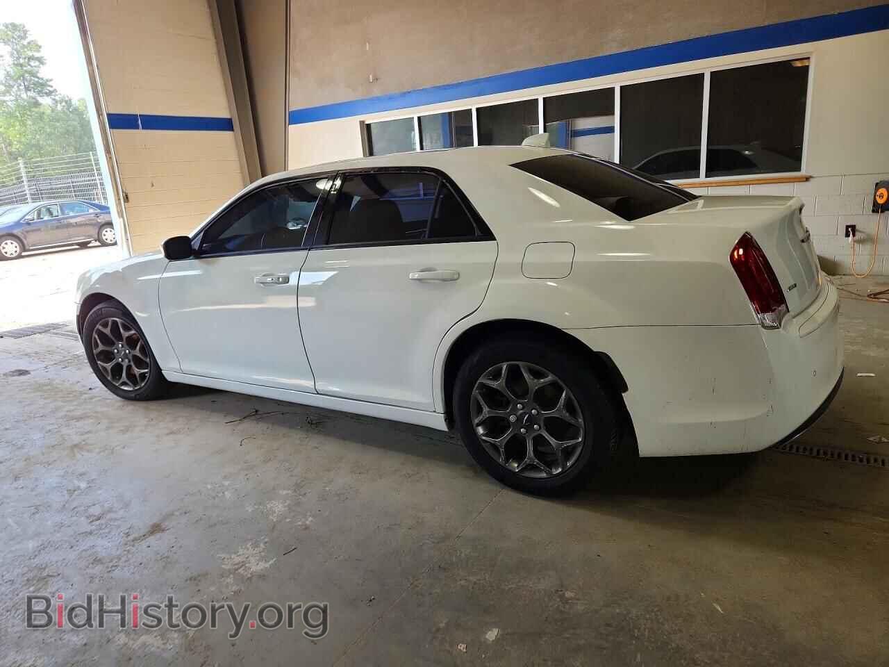 2017 CHRYSLER 300 - VIN: 2C3CCAGG0HH582660 - Photo 2