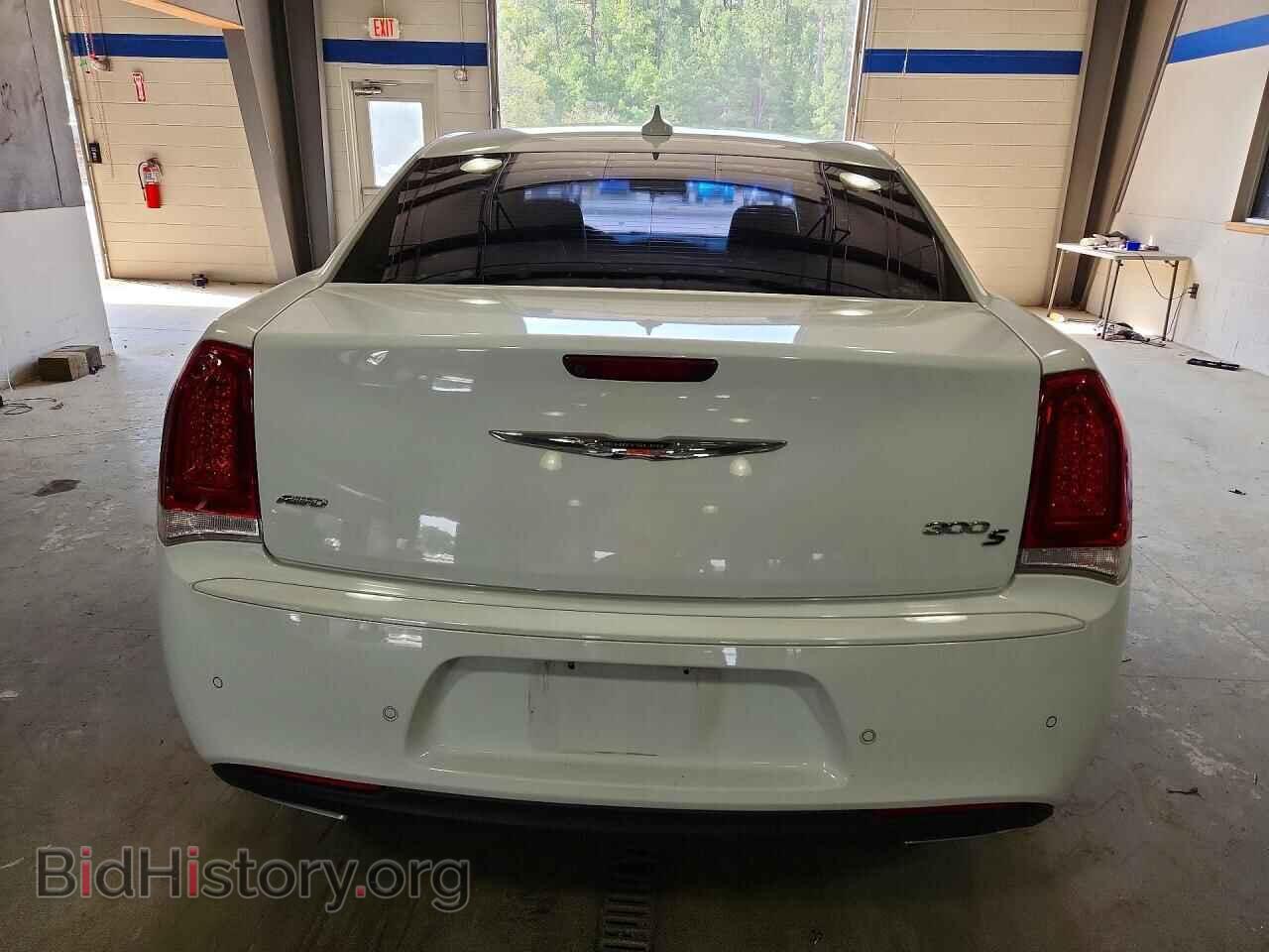 2017 CHRYSLER 300 - VIN: 2C3CCAGG0HH582660 - Photo 6