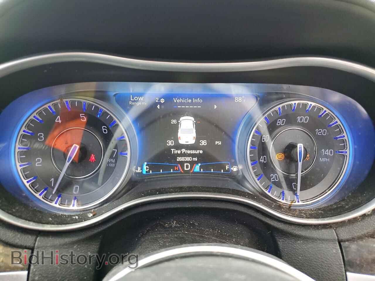 2017 CHRYSLER 300 - VIN: 2C3CCAEG1HH662620 - Photo 9