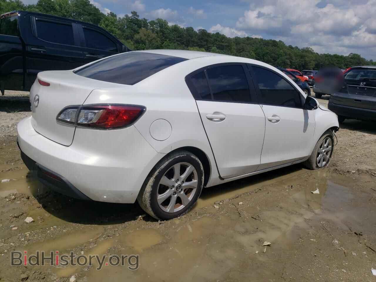 2011 MAZDA 3 - VIN: JM1BL1VF1B1900132 - Photo 3