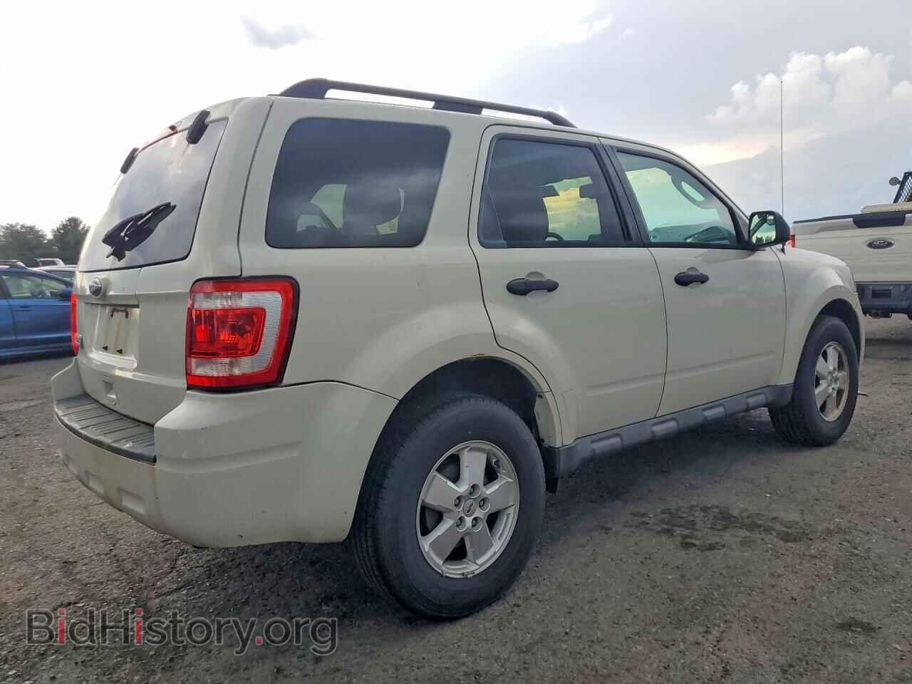 2010 FORD ESCAPE - VIN: 1FMCU9D72AKC67221 - Фото 3