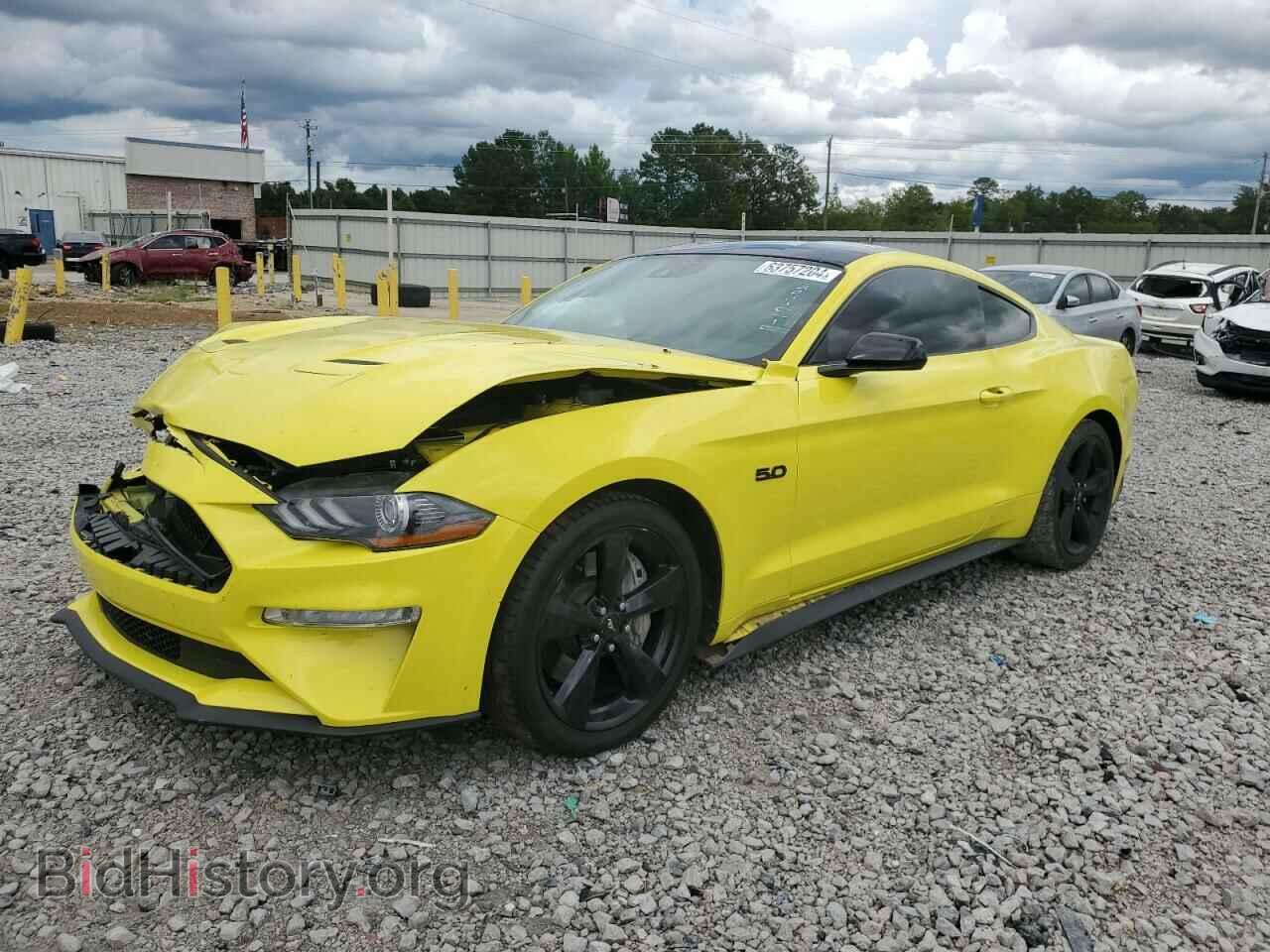 Photo 1FA6P8CF7M5118260 - FORD MUSTANG 2021