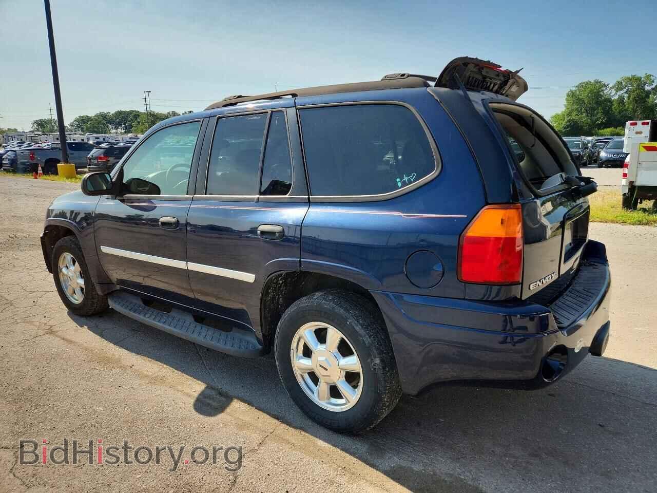 2007 GMC ENVOY - VIN: 1GKDT13S572281176 - Photo 2