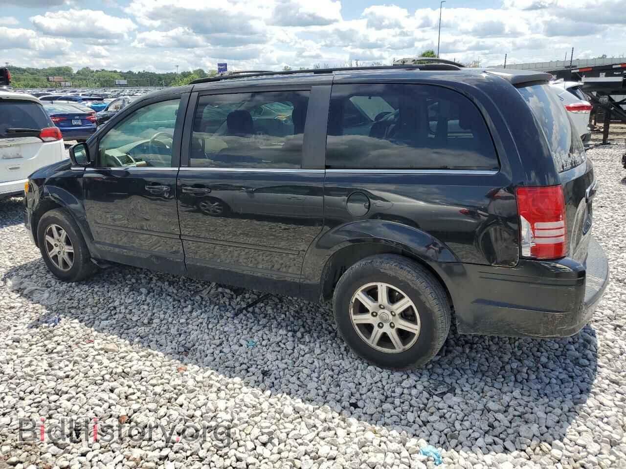 2008 CHRYSLER MINIVAN - VIN: 2A8HR54P68R110509 - Фото 2