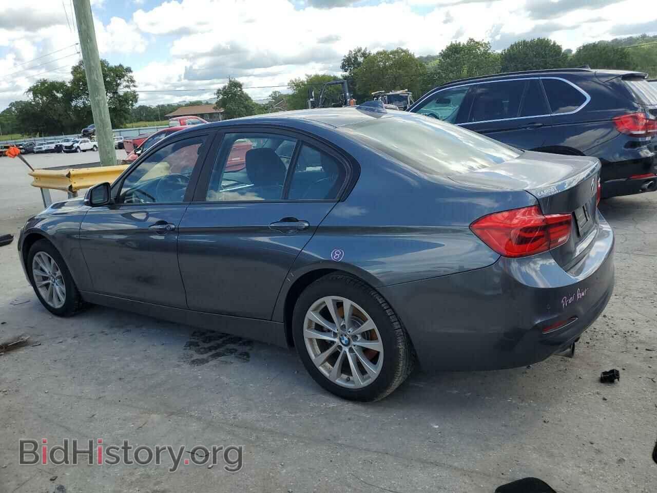 2016 BMW 3 SERIES - VIN: WBA8E1G50GNU10495 - Фото 2