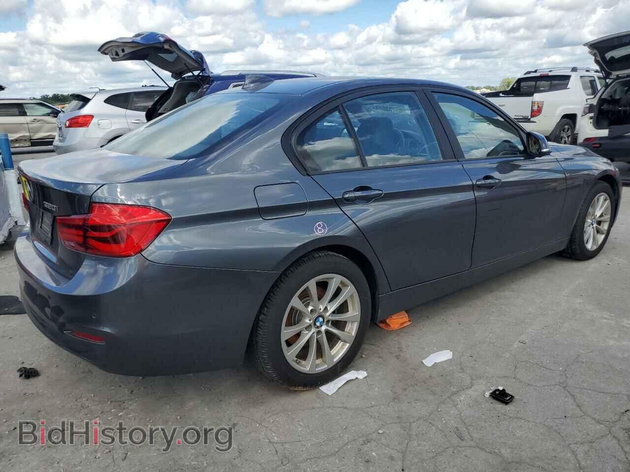 2016 BMW 3 SERIES - VIN: WBA8E1G50GNU10495 - Фото 3
