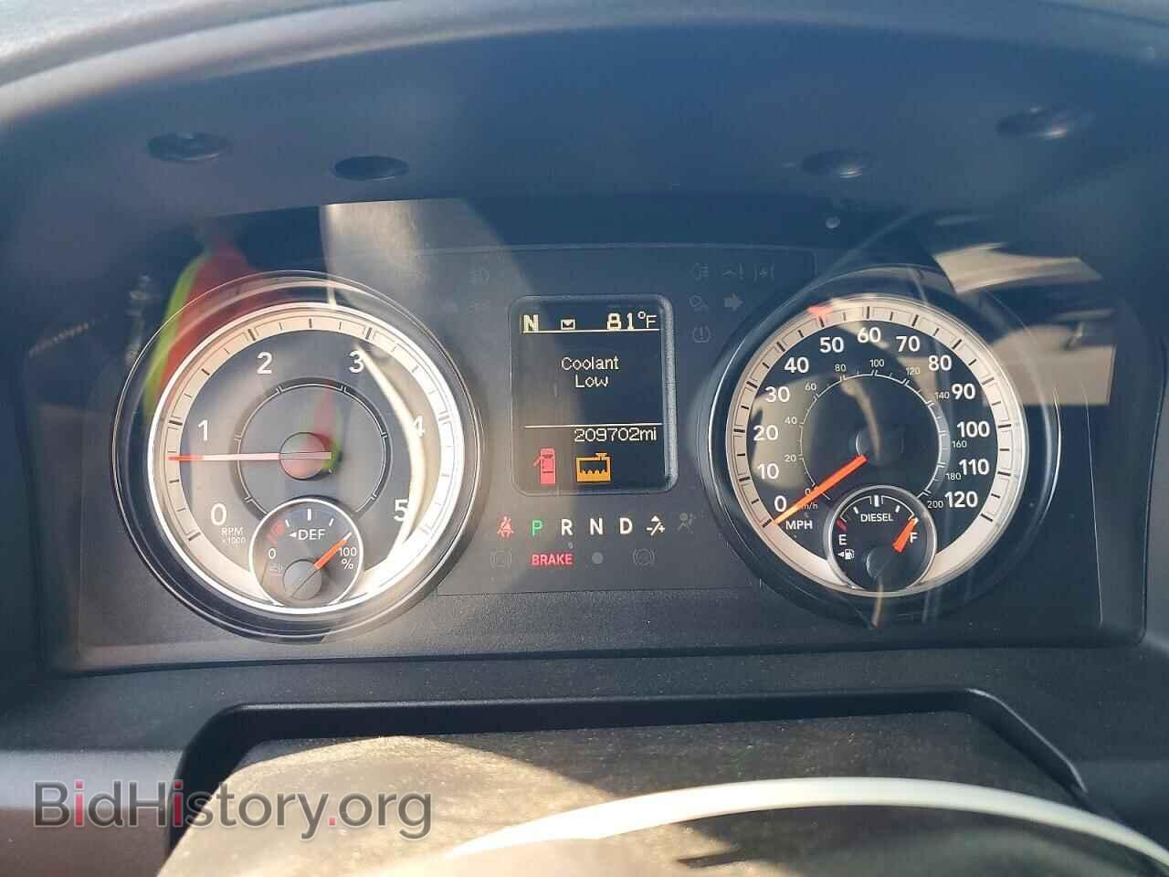 2018 RAM 2500 - VIN: 3C6UR5CL4JG269309 - Photo 9