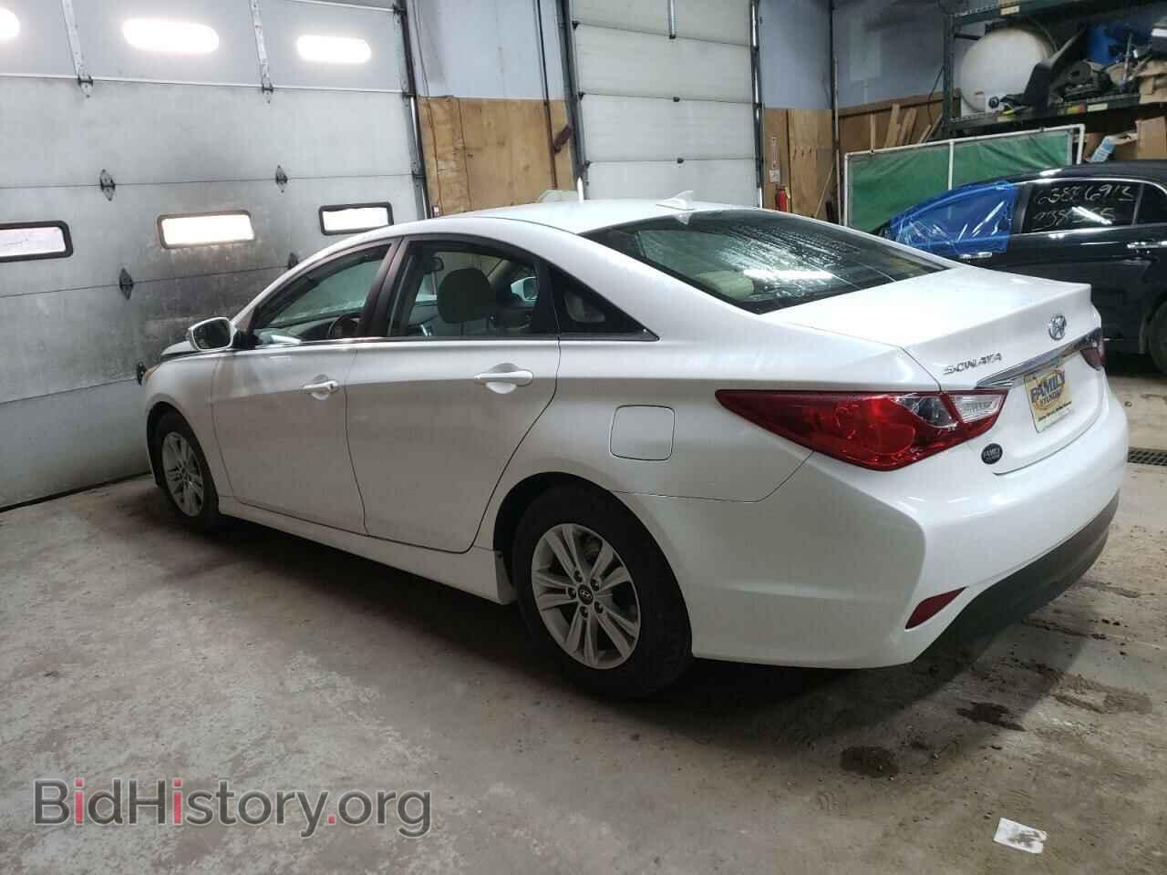 2014 HYUNDAI SONATA - VIN: 5NPEB4AC2EH897901 - Фото 2