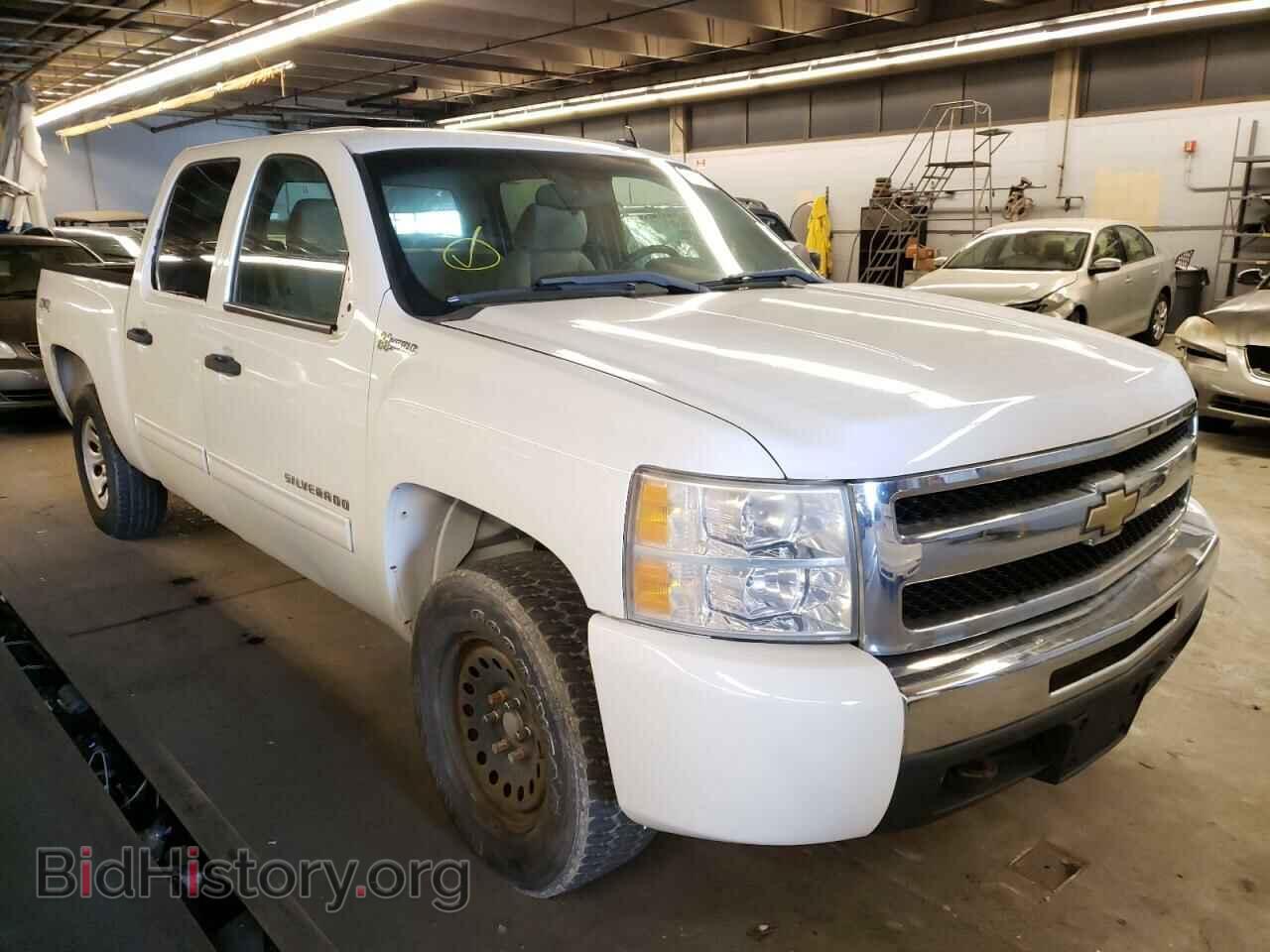 Photo 3GCUKUEJ2BG126010 - CHEVROLET SILVERADO 2011