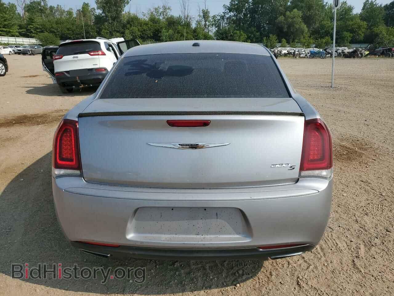 2017 CHRYSLER 300 - VIN: 2C3CCABGXHH655444 - Фото 6