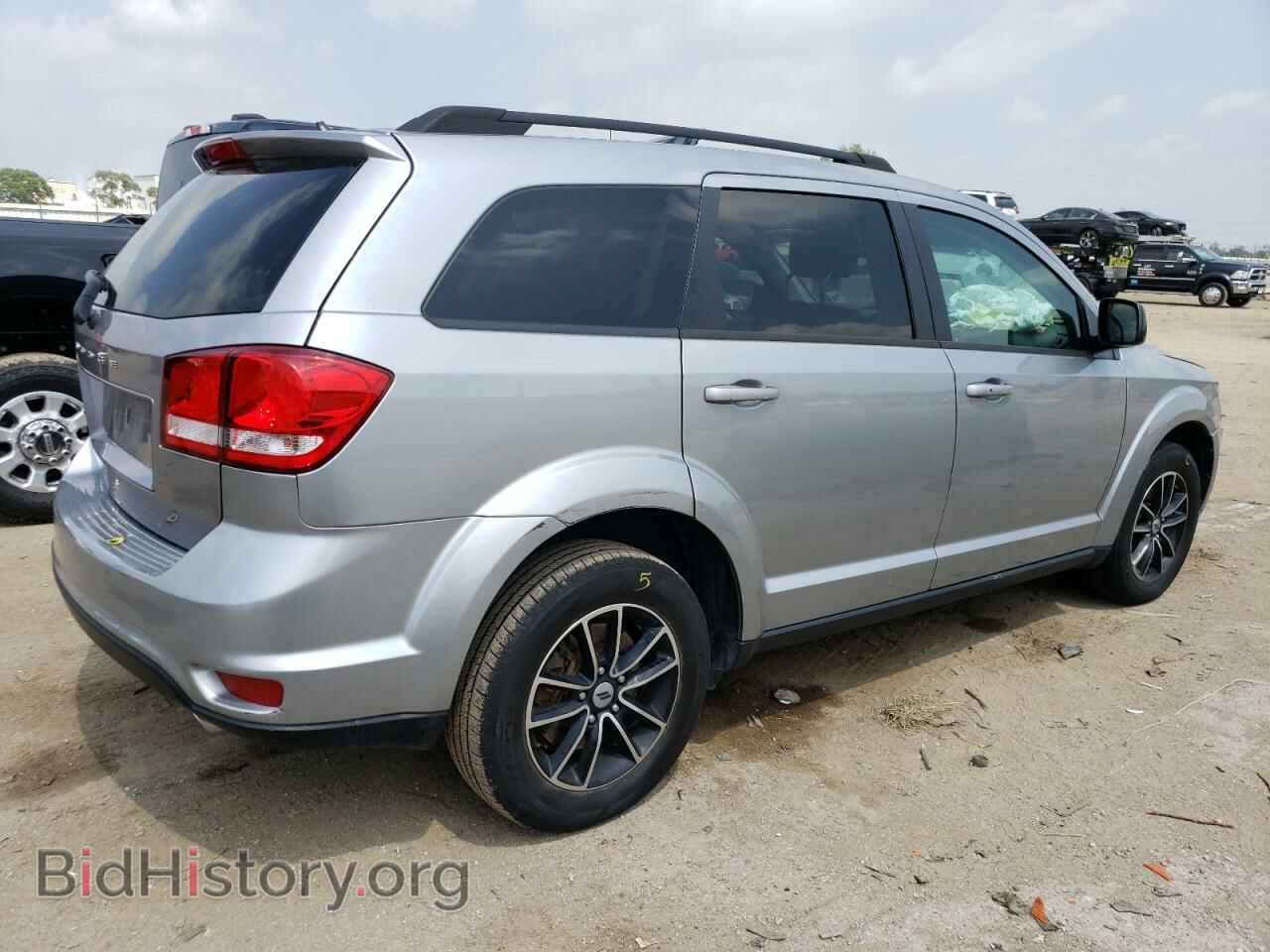 2018 DODGE JOURNEY - VIN: 3C4PDCBG4JT522715 - Фото 3