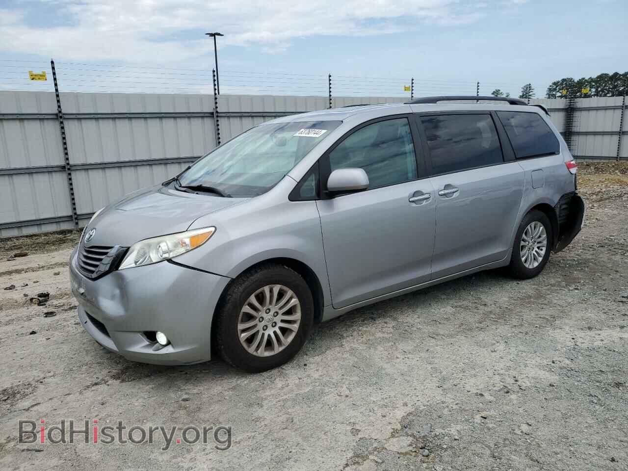Фотография 5TDYK3DC5BS003351 - TOYOTA All Models 2011