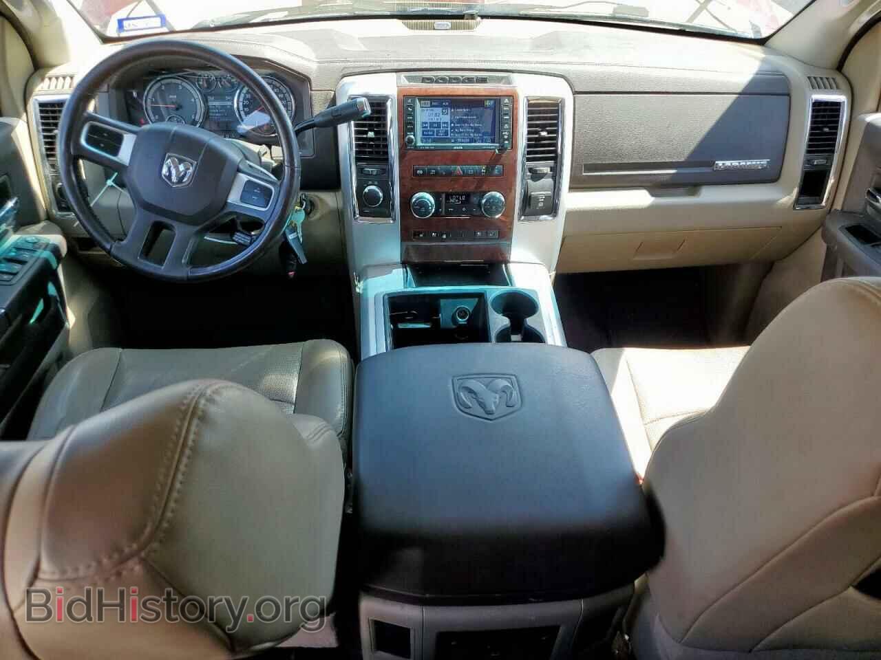 2011 DODGE All Models - VIN: 3D7UT2HL2BG552364 - Photo 8