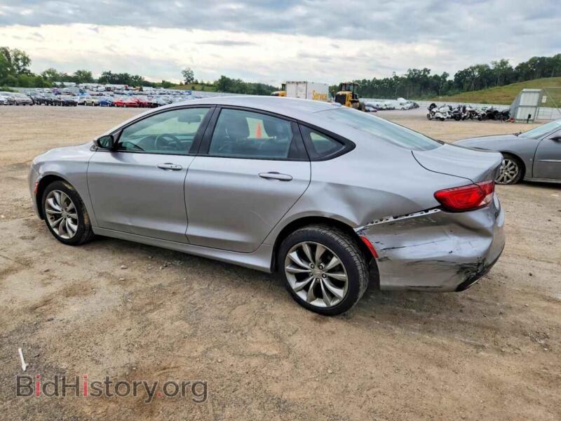 2016 Chrysler 200 (VIN 1C3CCCBB1GN118077) — photo 2 of 12