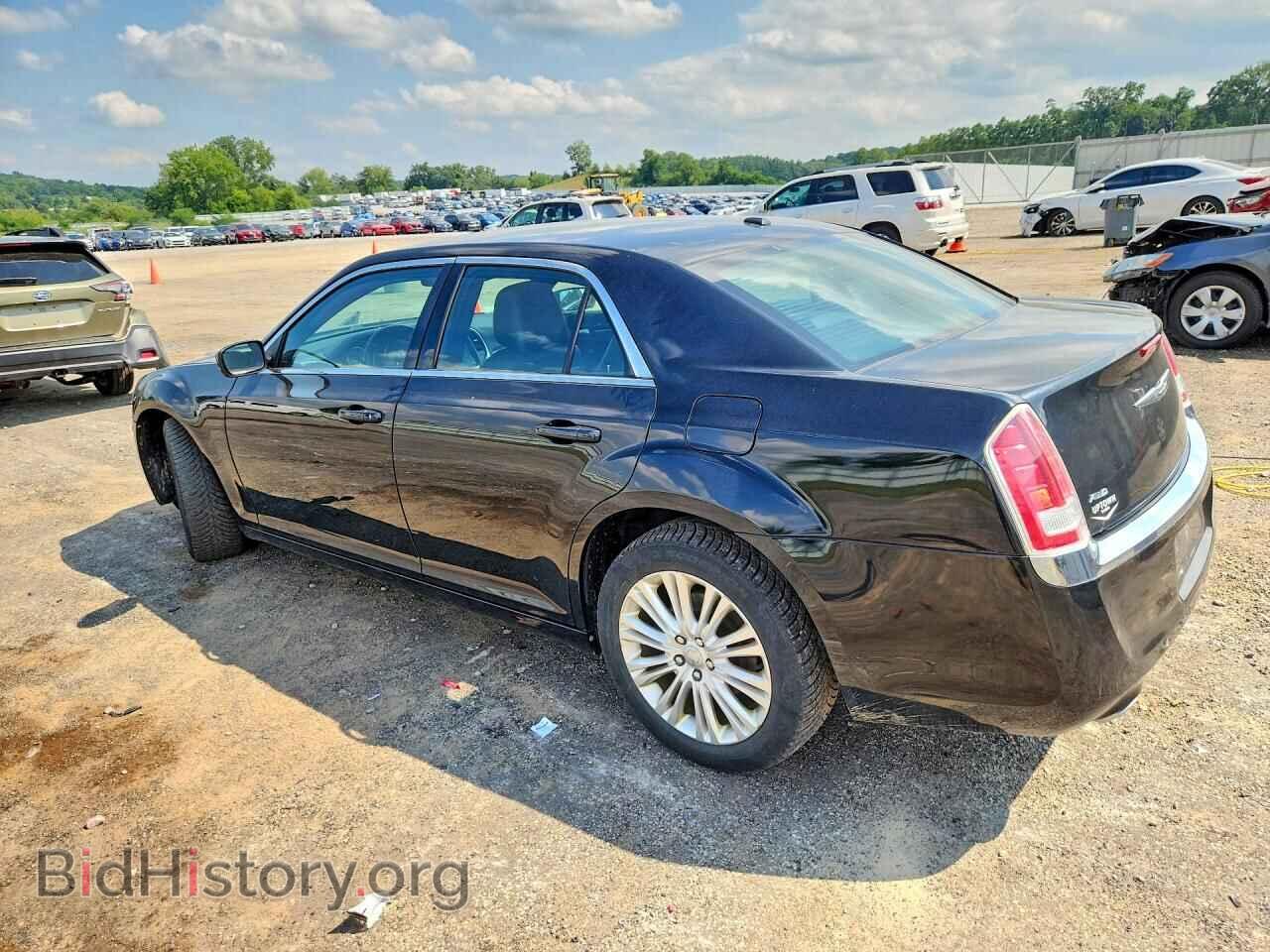 2014 CHRYSLER 300 - VIN: 2C3CCARG6EH255690 - Photo 2
