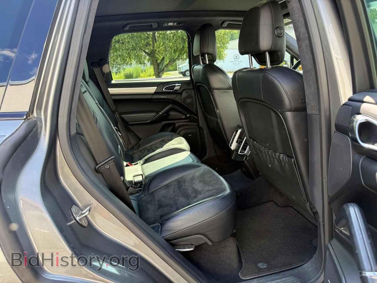 2013 PORSCHE CAYENNE - VIN: WP1AD2A20DLA78351 - Photo 6
