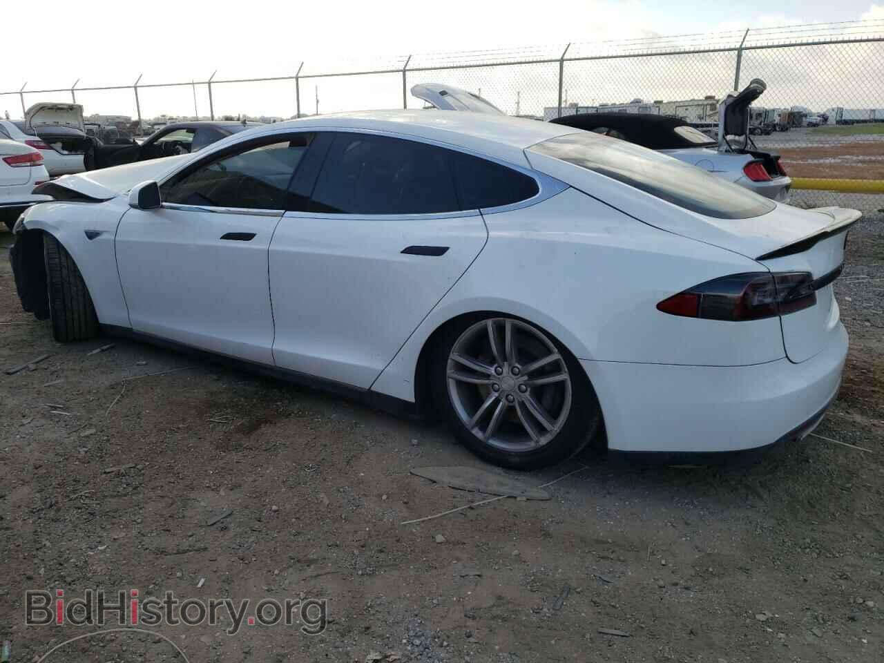 2013 TESLA MODEL S - VIN: 5YJSA1CN0DFP03446 - Photo 2