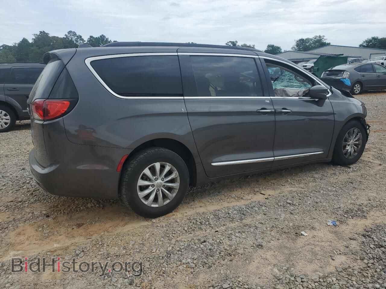 2017 CHRYSLER PACIFICA - VIN: 2C4RC1BG3HR542192 - Photo 3