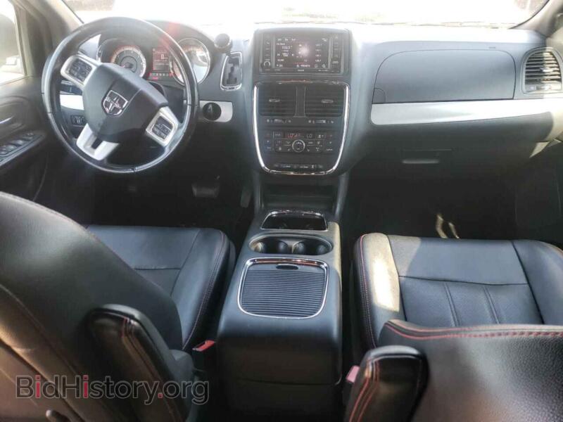2019 Dodge CARAVAN (VIN 2C4RDGEG9KR556813) — photo 8 of 15
