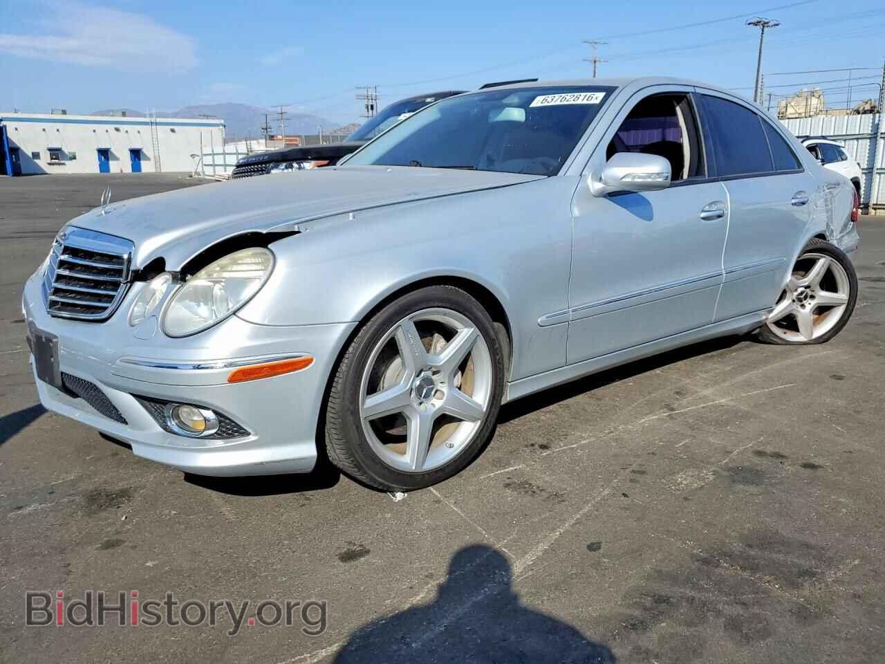 Фотография WDBUF56X79B412689 - MERCEDES-BENZ E-CLASS 2009