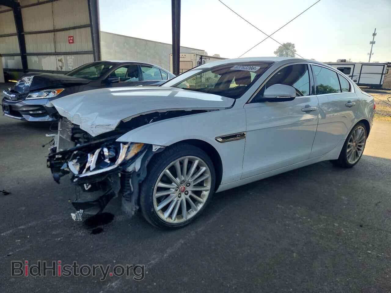 Фотография SAJAN4EV0JCP16870 - JAGUAR XE 2018