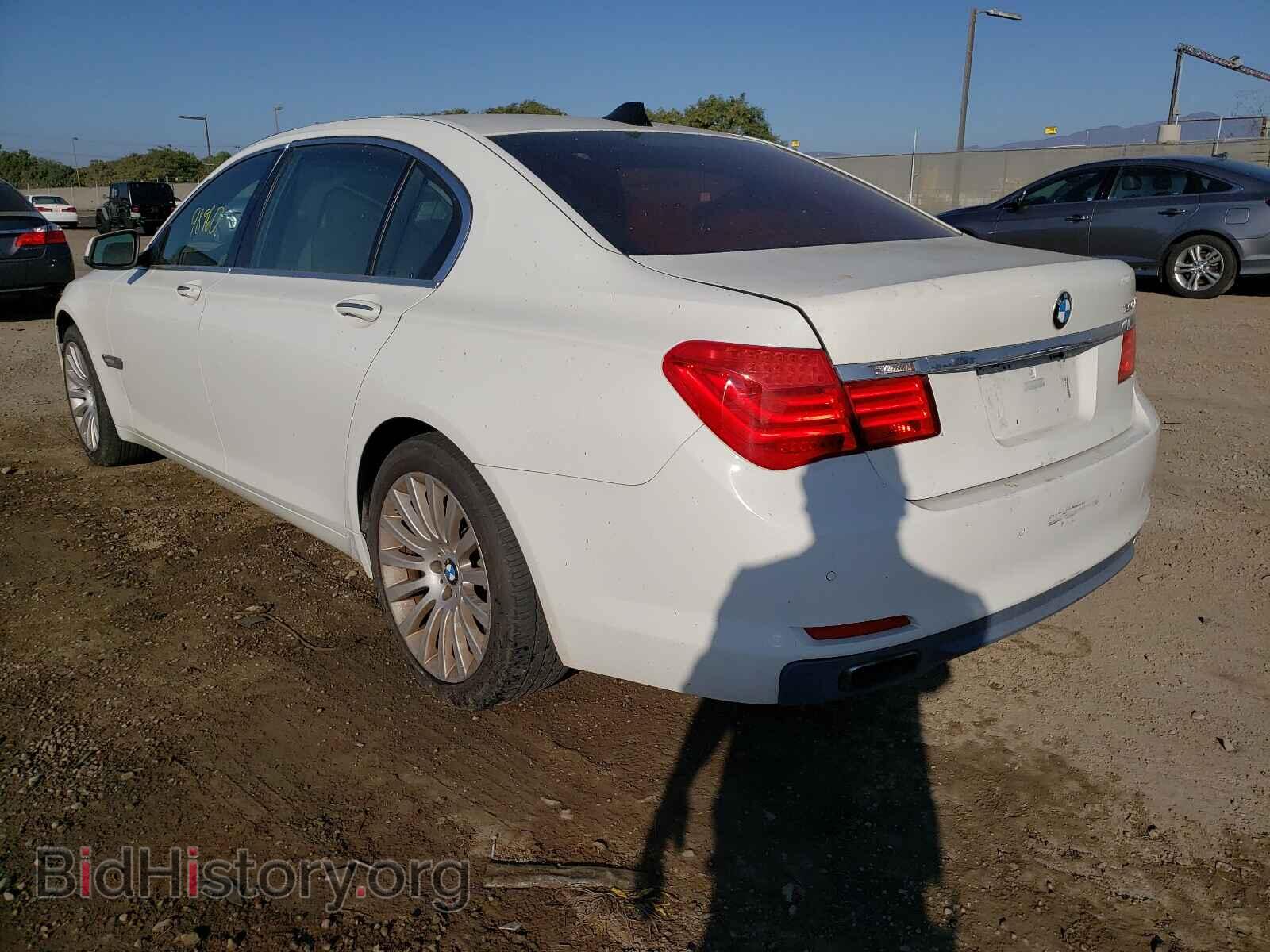 2012 BMW 7 SERIES - VIN: WBAKB8C5XCC962542 - Фото 3