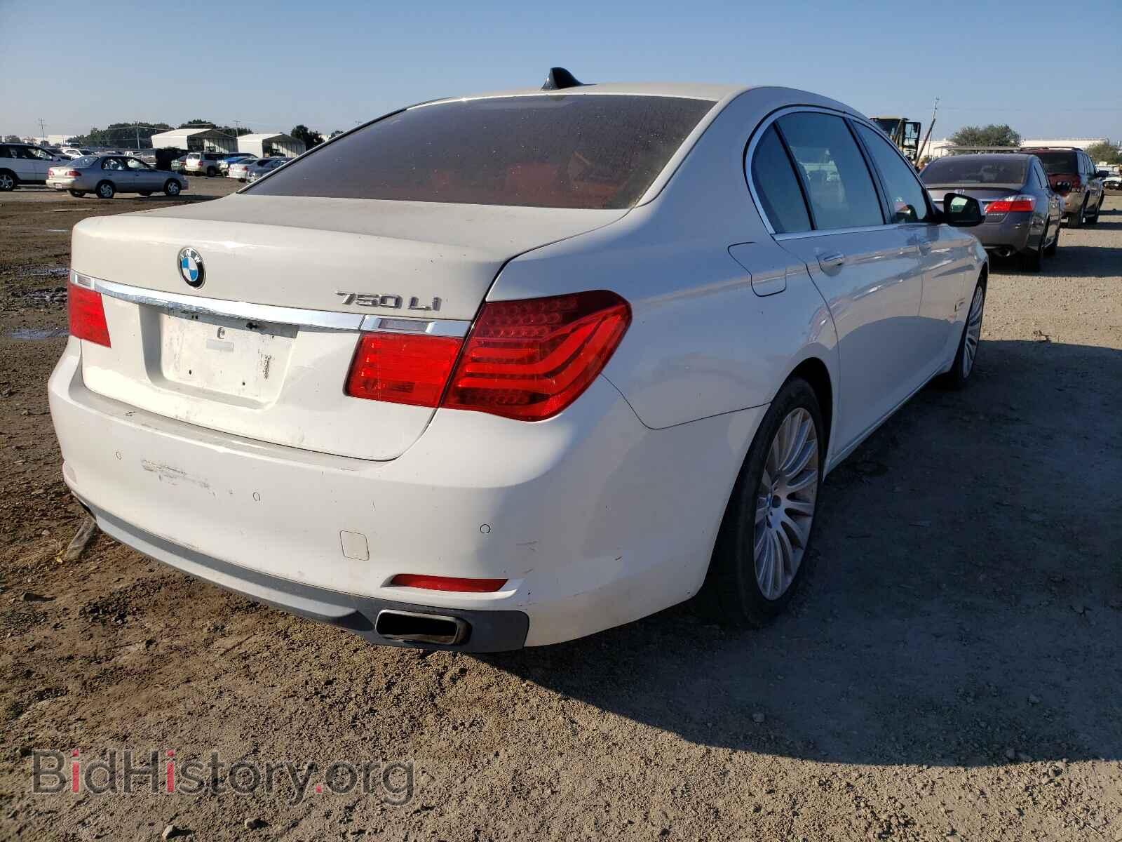 2012 BMW 7 SERIES - VIN: WBAKB8C5XCC962542 - Фото 4