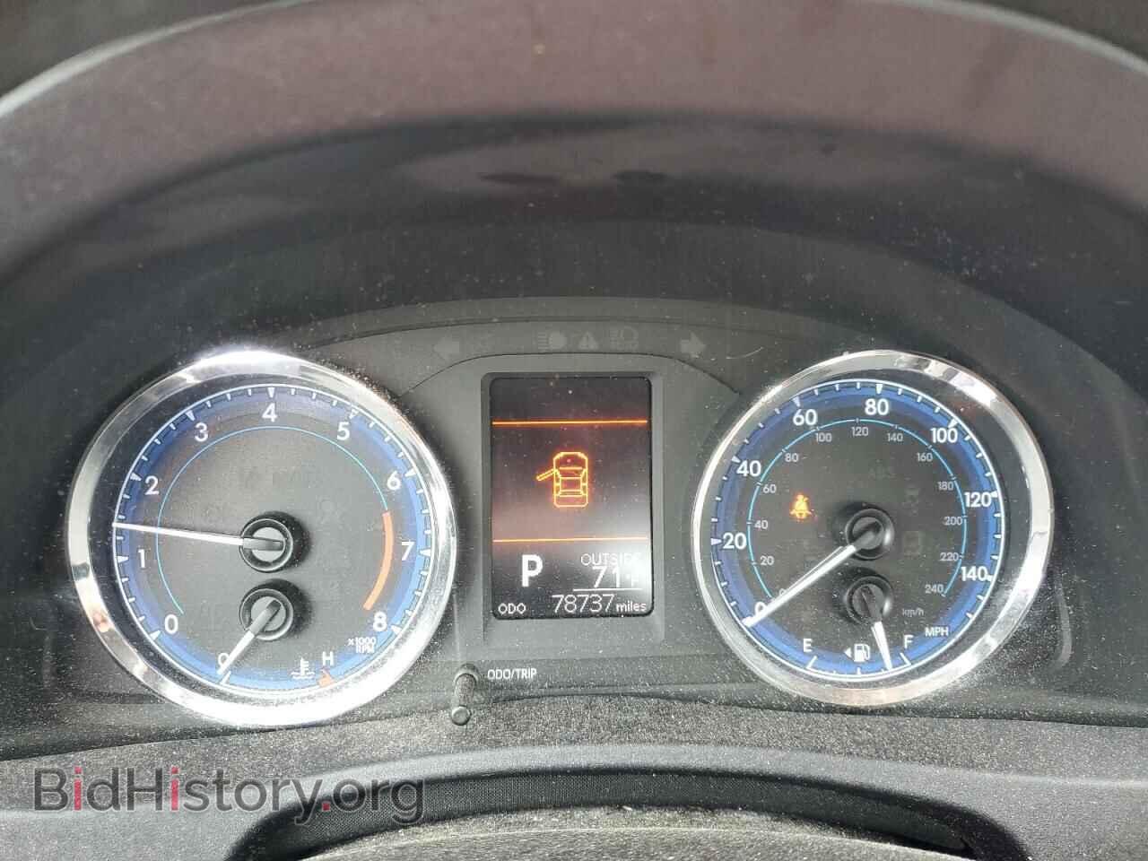 2018 TOYOTA COROLLA - VIN: 2T1BURHE8JC038424 - Фото 9