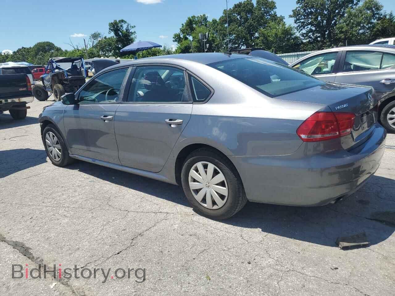 2013 VOLKSWAGEN PASSAT - VIN: 1VWAP7A37DC020720 - Фото 2