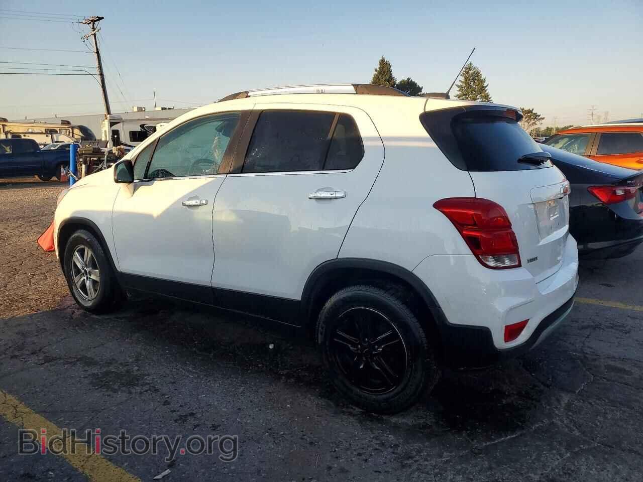 2018 CHEVROLET TRAX - VIN: KL7CJLSB8JB645833 - Фото 2