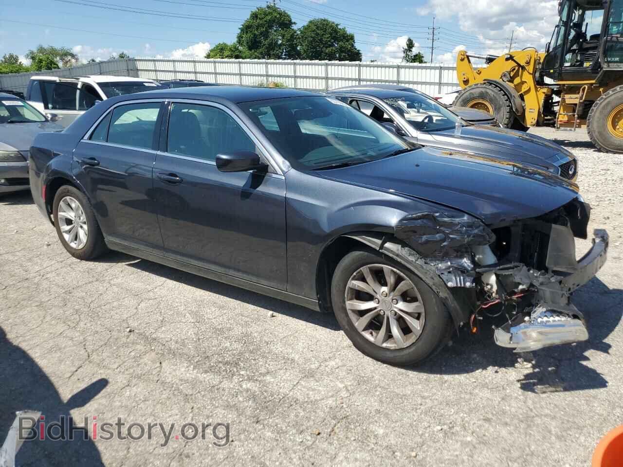 2019 CHRYSLER 300 - VIN: 2C3CCAAG0KH569035 - Фото 4