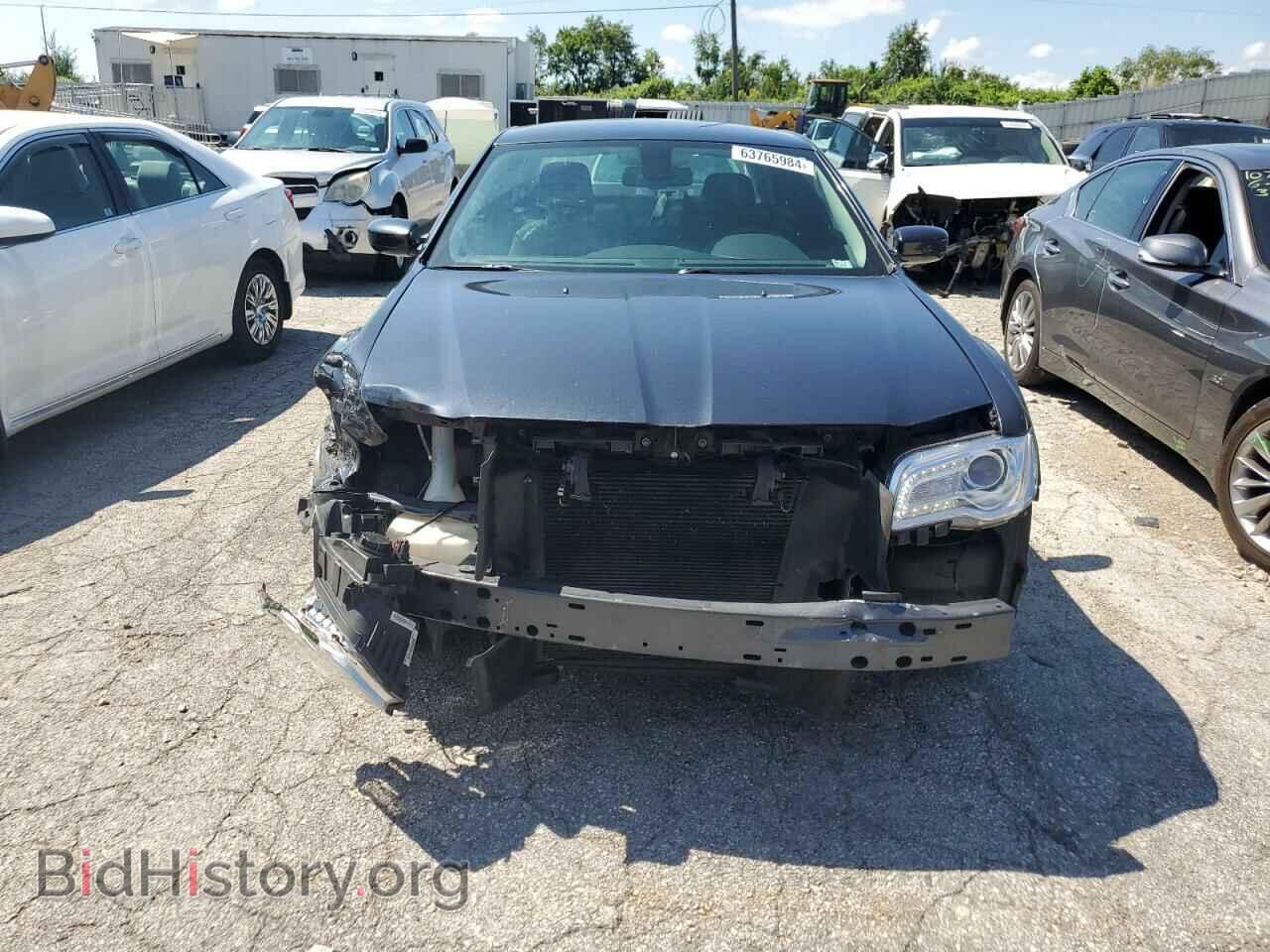 2019 CHRYSLER 300 - VIN: 2C3CCAAG0KH569035 - Фото 5