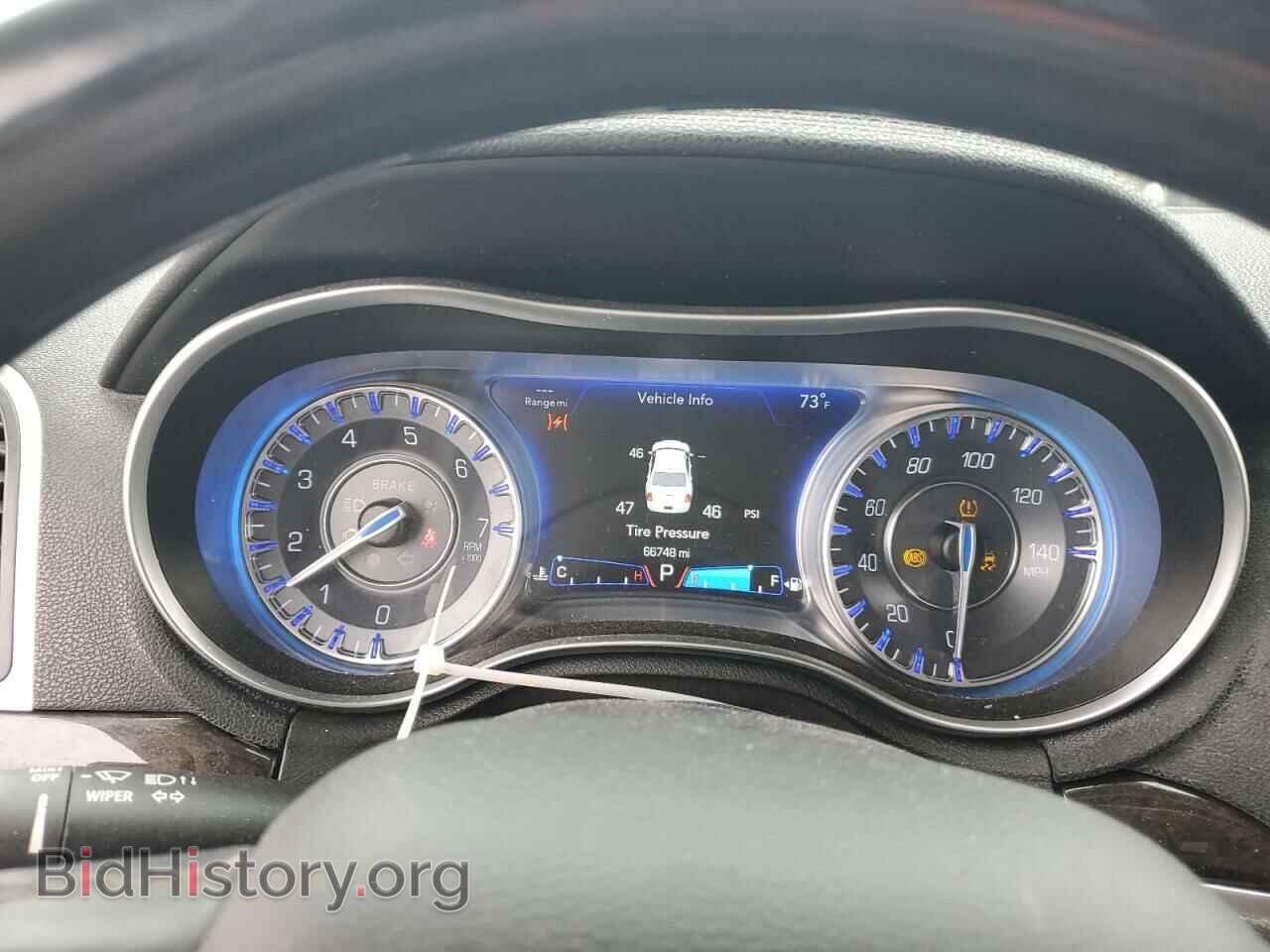 2017 CHRYSLER 300 - VIN: 2C3CCAEG5HH564609 - Фото 9