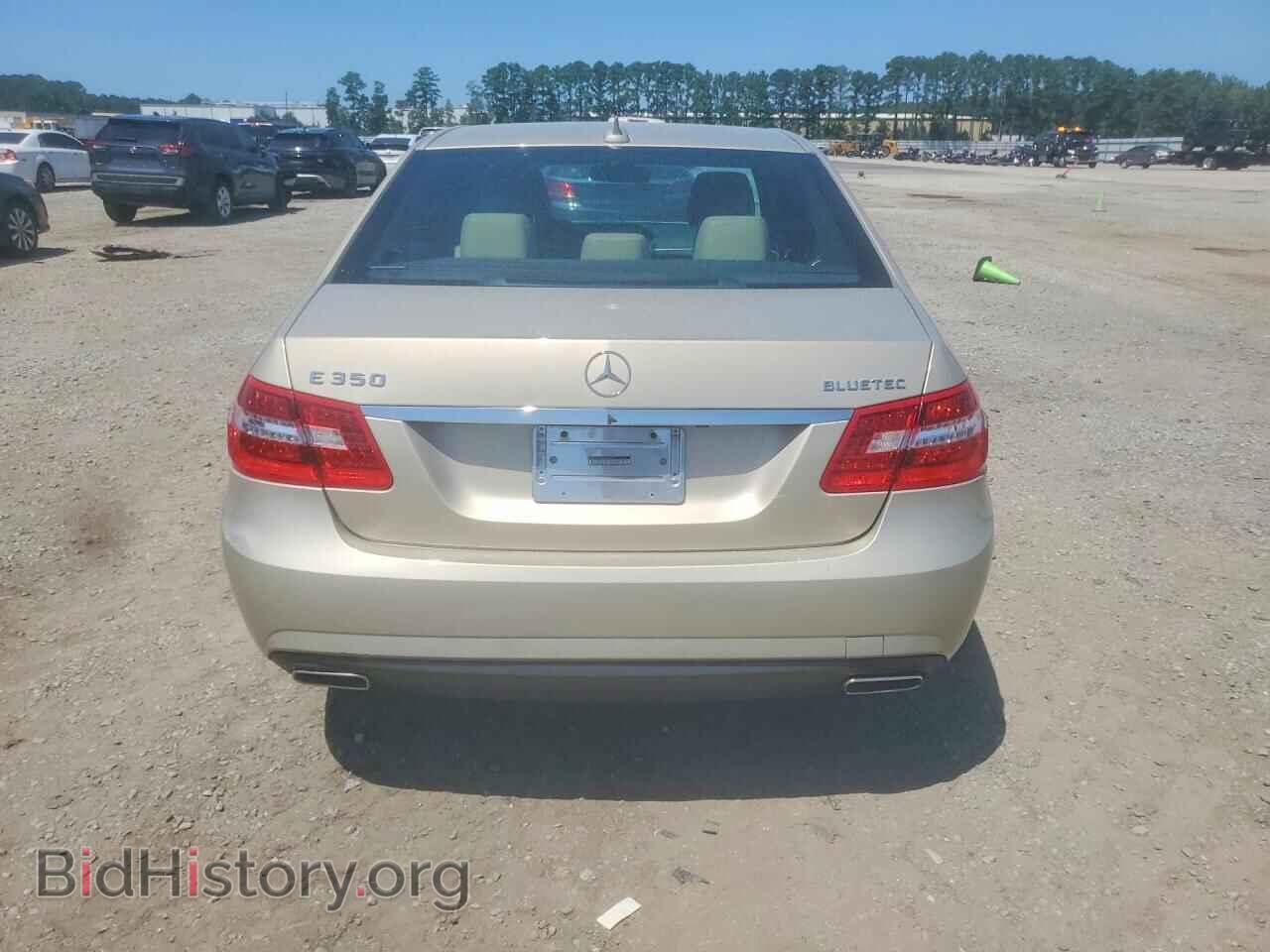 2011 MERCEDES-BENZ E-CLASS - VIN: WDDHF2EB0BA509760 - Photo 6