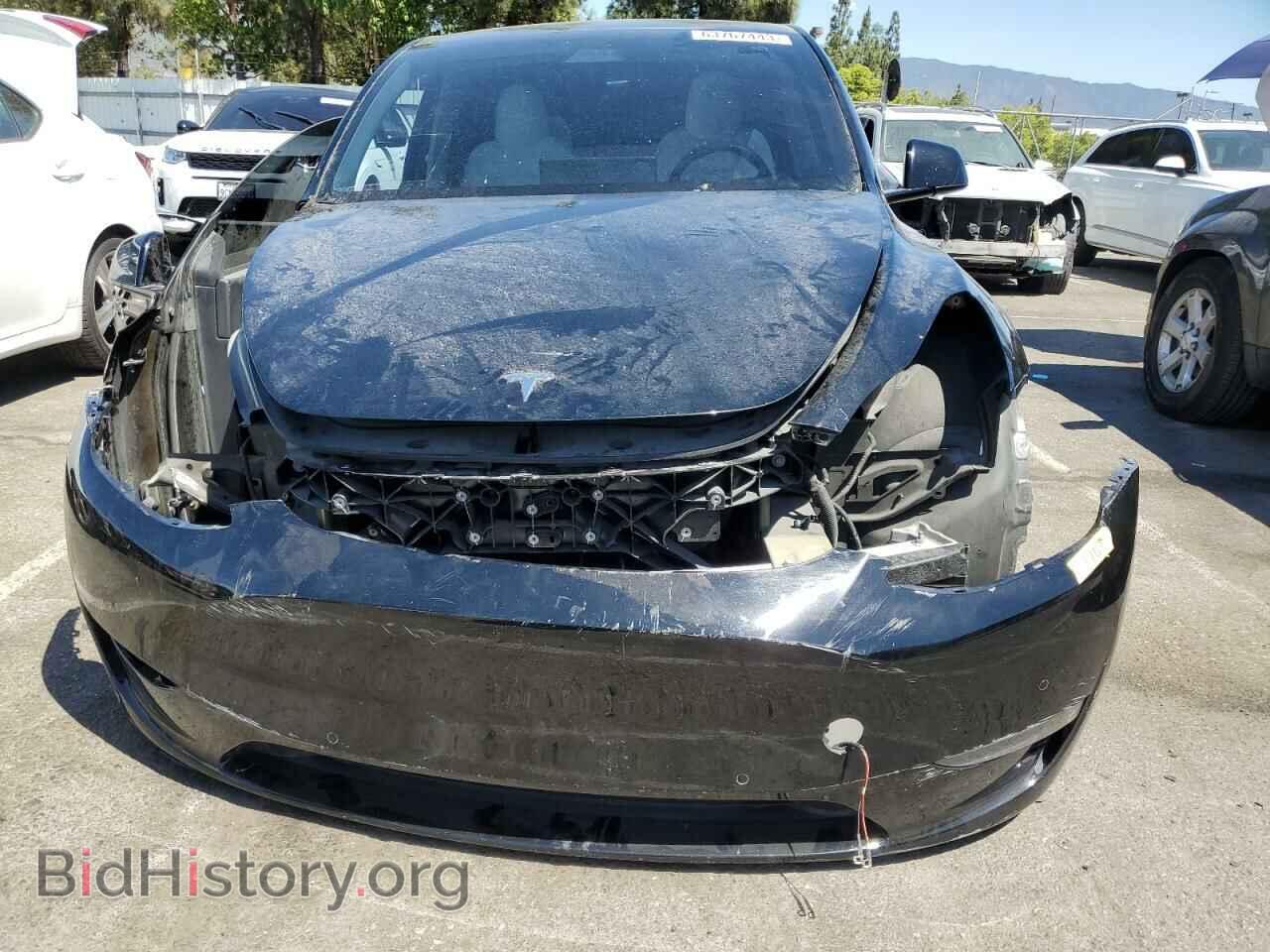 2022 TESLA MODEL Y - VIN: 7SAYGDEF2NF382725 - Photo 5