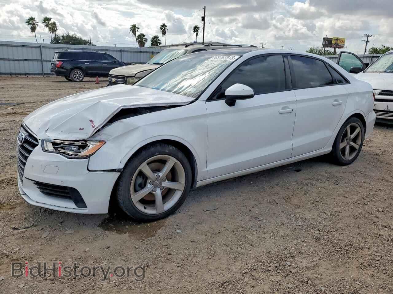 Фотография WAUA7GFF4G1032536 - AUDI A3 2016