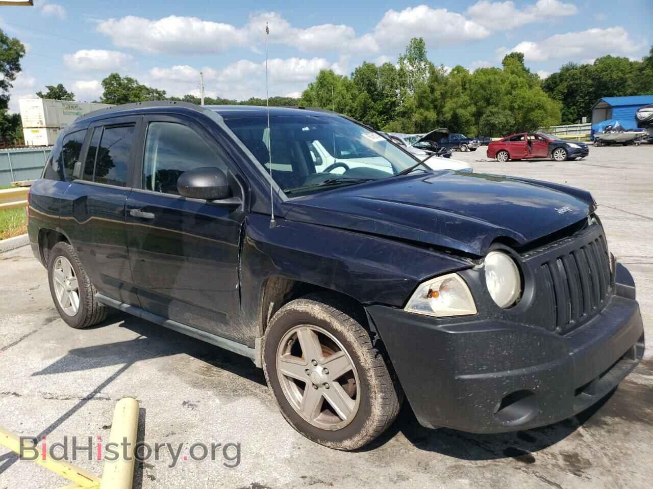 2010 JEEP COMPASS - VIN: 1J4NT1FB0AD659003 - Photo 4