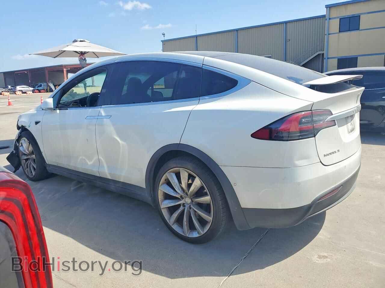 2017 TESLA MODEL X - VIN: 5YJXCDE25HF043981 - Photo 2