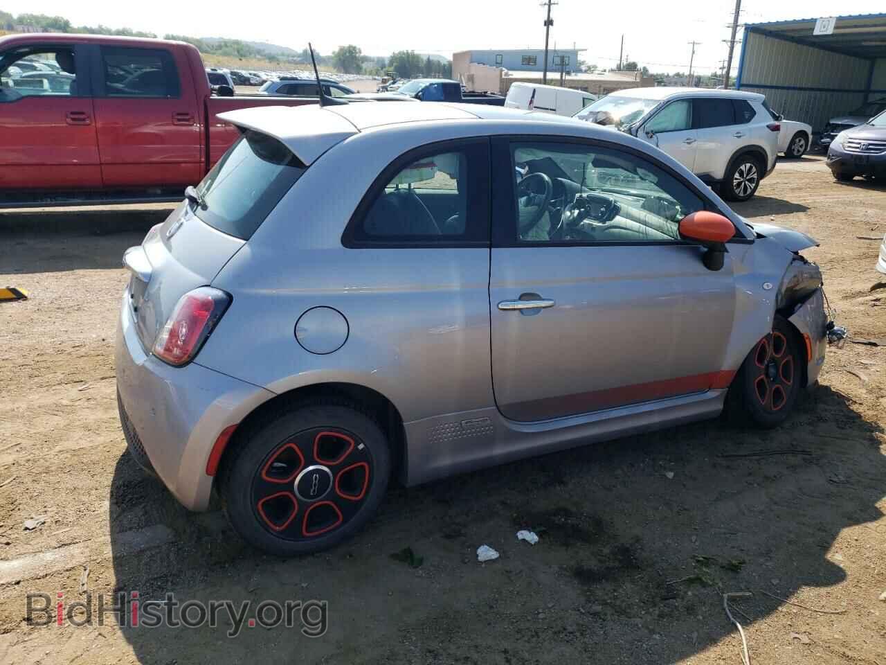 2018 FIAT 500 - VIN: 3C3CFFGE2JT374957 - Фото 3
