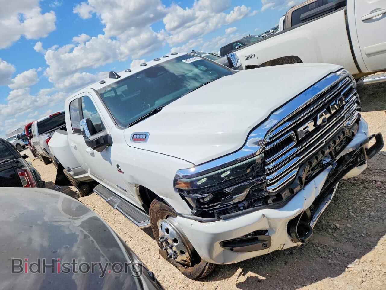 2026 RAM 3500 - VIN: 3C63RRML8TG304227 - Photo 4