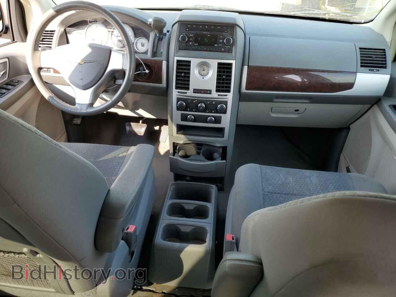 2010 CHRYSLER MINIVAN - VIN: 2A4RR5D12AR285704 - Фото 8