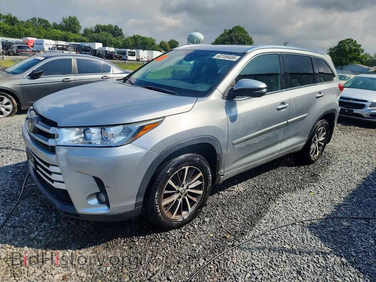 Фотография 5TDJZRFH4JS532359 - TOYOTA HIGHLANDER 2018