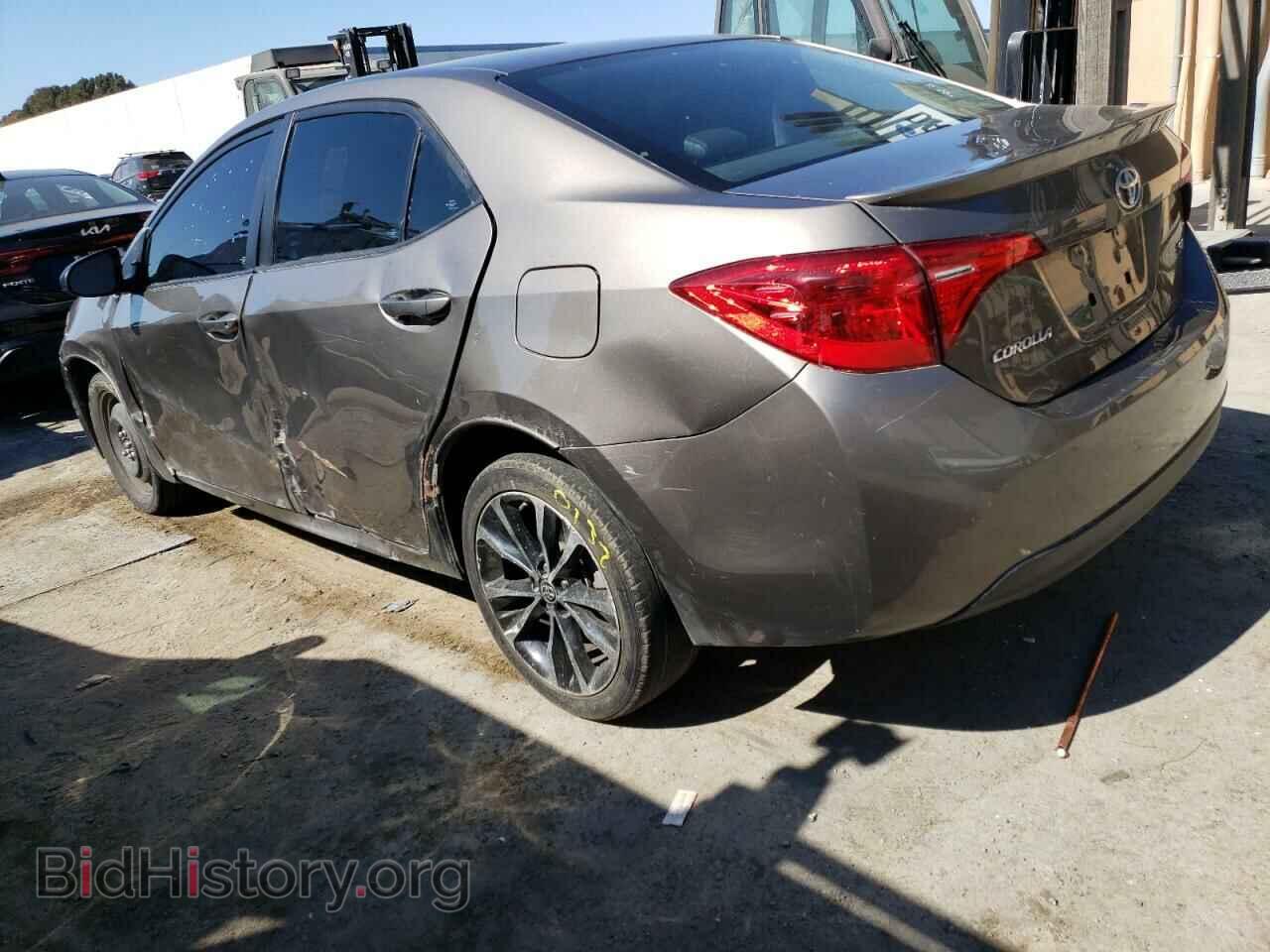 2017 TOYOTA COROLLA - VIN: 2T1BURHE6HC781237 - Photo 2