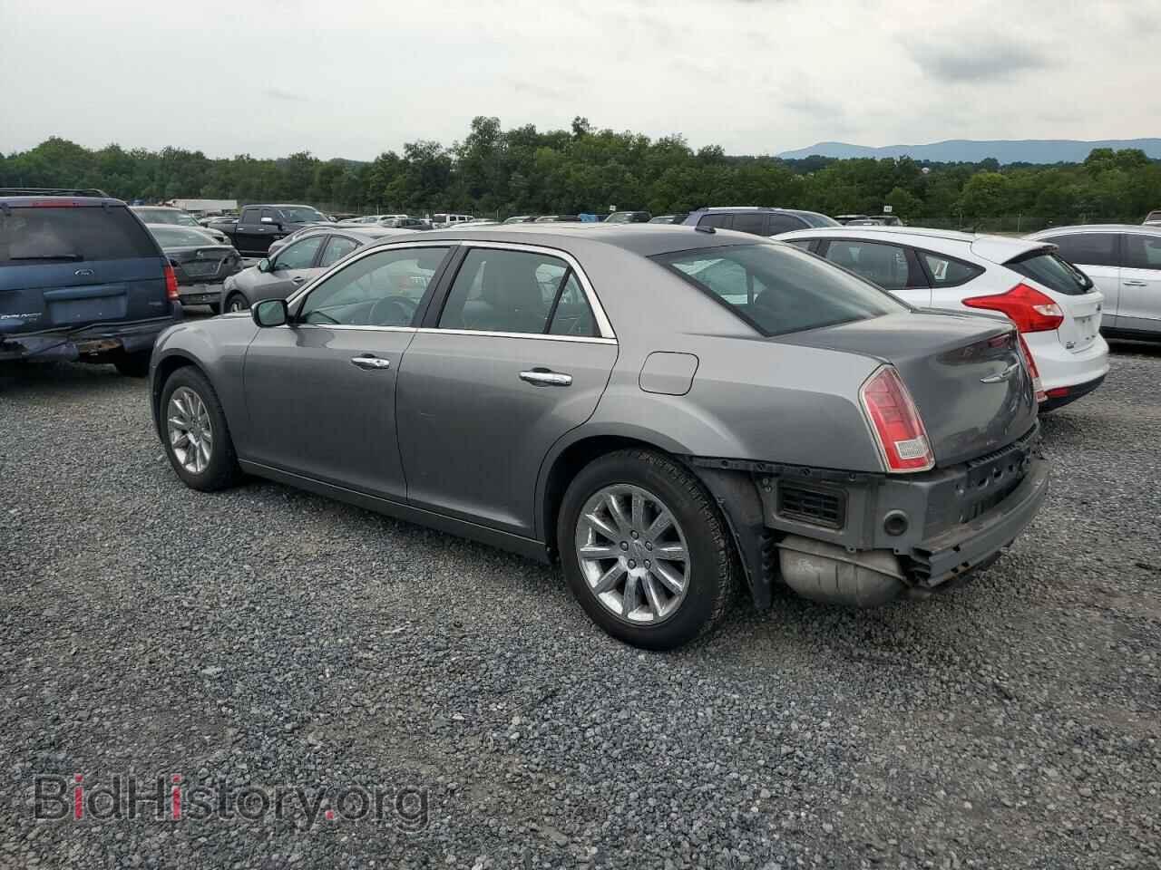 2011 CHRYSLER 300 - VIN: 2C3CA5CG5BH515207 - Фото 2