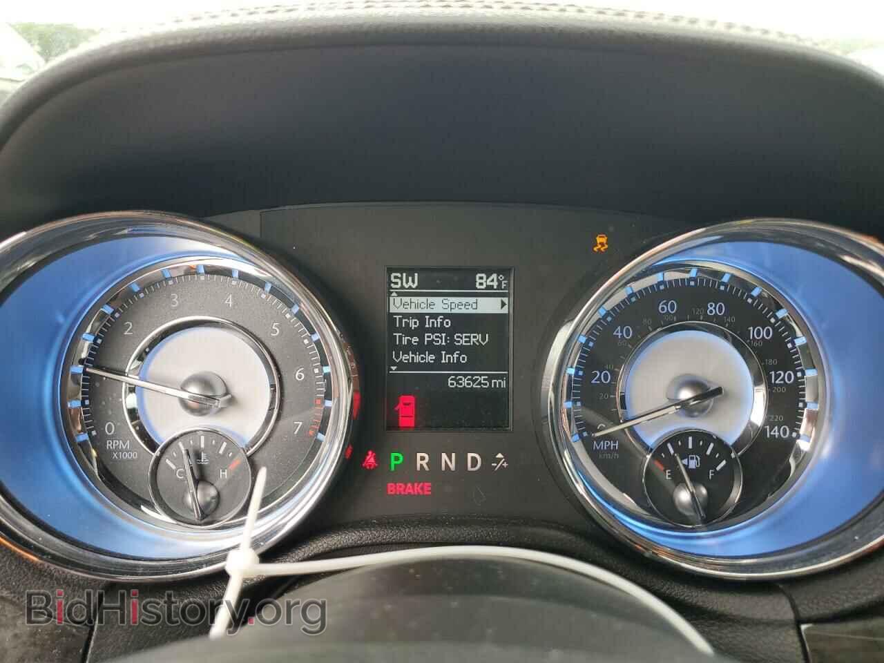 2011 CHRYSLER 300 - VIN: 2C3CA5CG5BH515207 - Фото 9