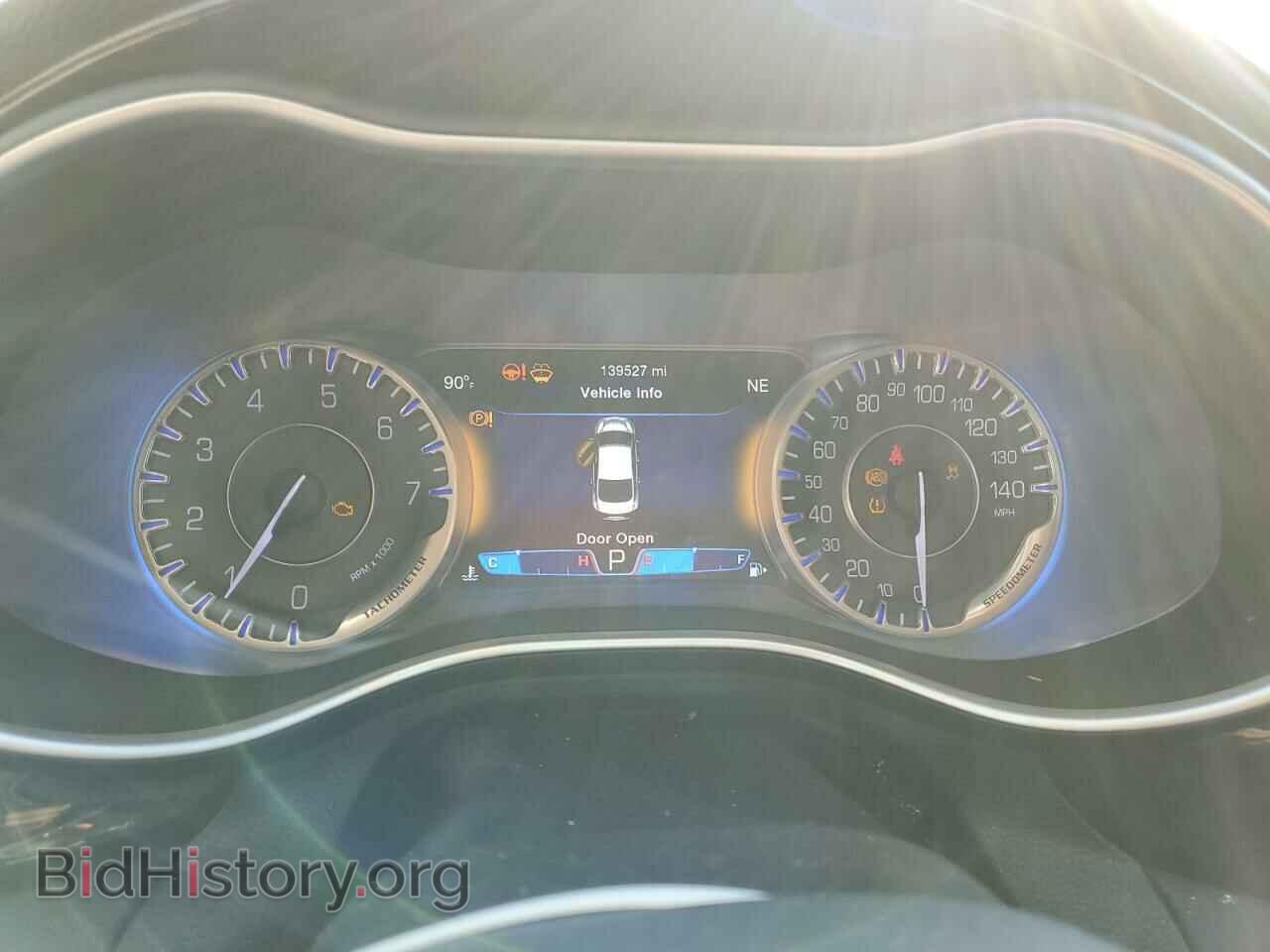 2015 CHRYSLER 200 - VIN: 1C3CCCCG2FN517072 - Фото 9