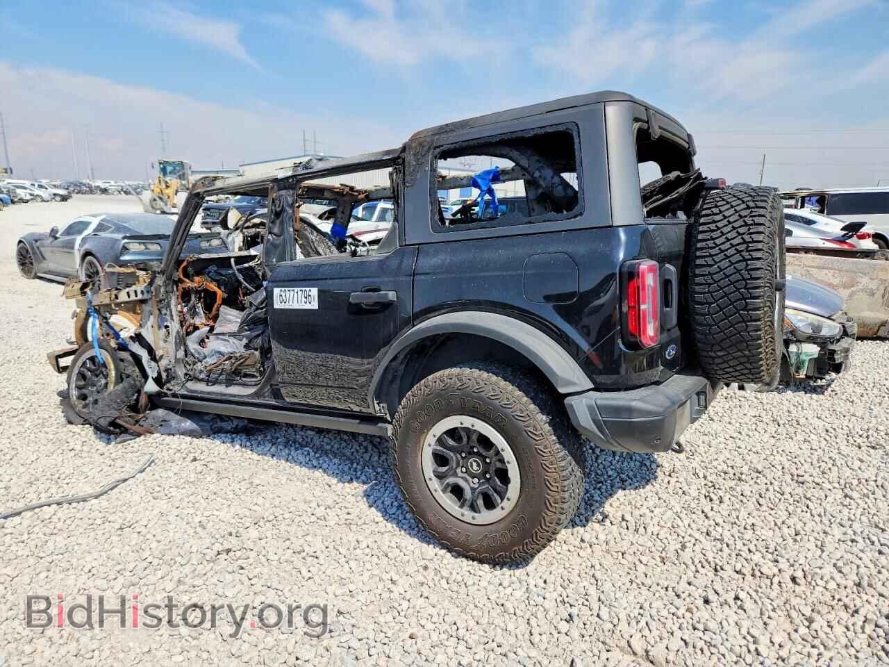2022 FORD BRONCO - VIN: 1FMEE5DH0NLB06647 - Photo 2