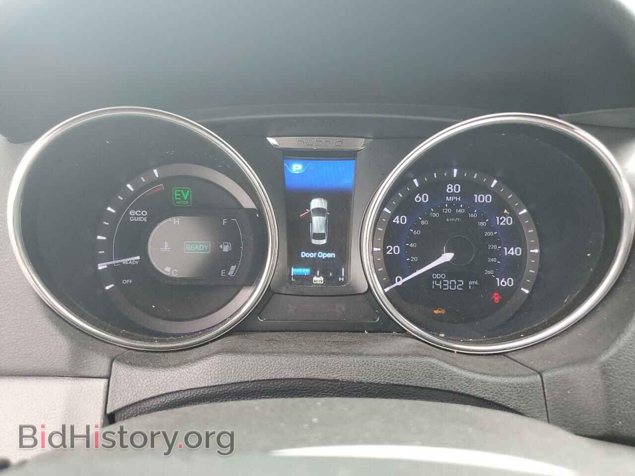 2014 HYUNDAI SONATA - VIN: KMHEC4A44EA114120 - Фото 9