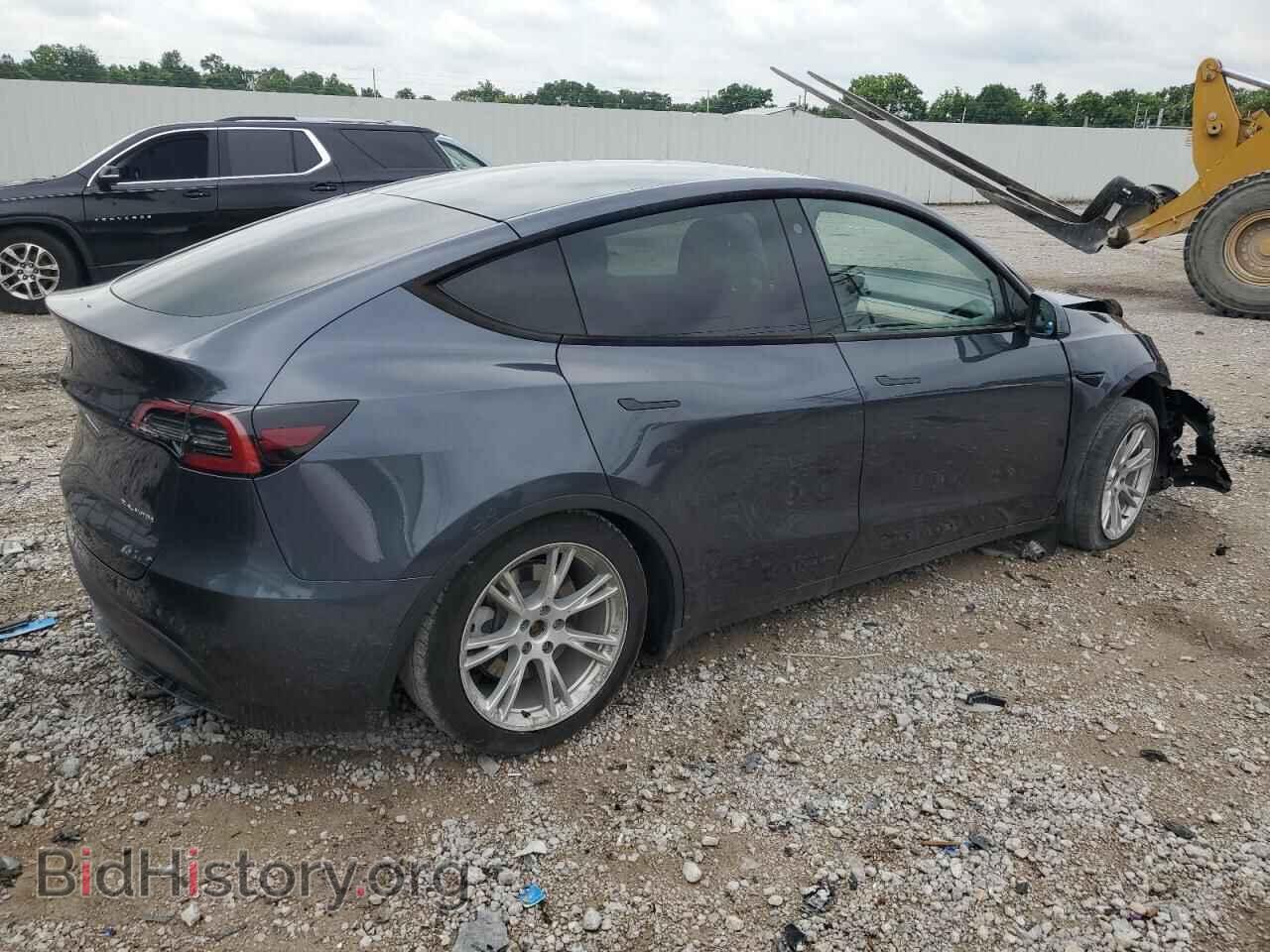 2022 TESLA MODEL Y - VIN: 7SAYGDEE3NF375046 - Photo 3