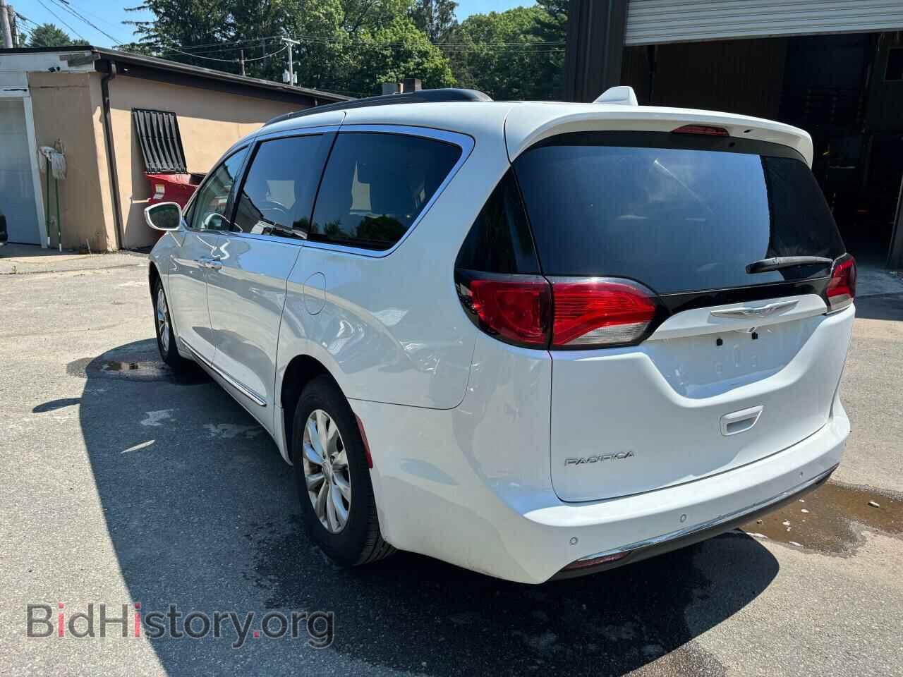 2017 CHRYSLER PACIFICA - VIN: 2C4RC1BG7HR564616 - Фото 3